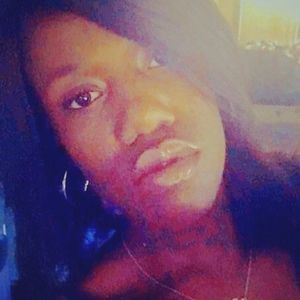 Meet your Posher, Leshandre